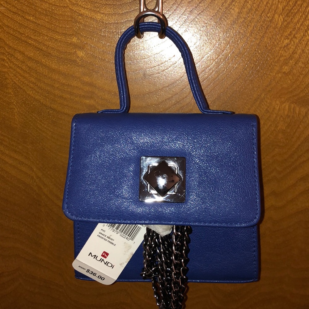 Clutch or cross body purse with gun metal chain